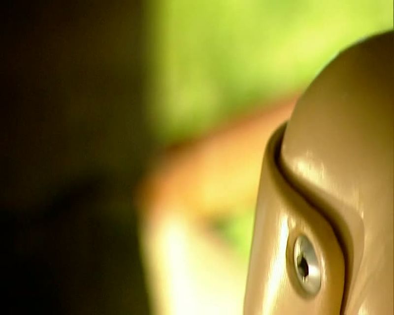 TODAY'S ARTIFICIAL LIMBS ARE A FAR CRY