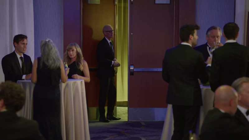 Tom Bergeron is having a party in his suite