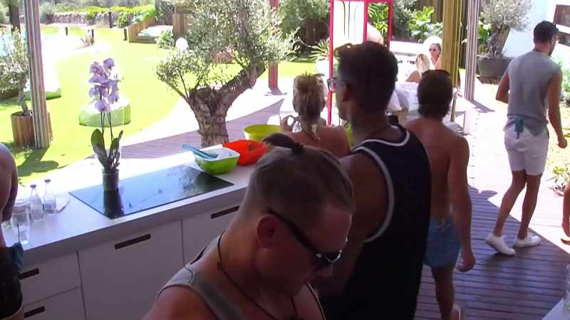 �TOM: Nice. ‐NATHAN: That's what I get my mum