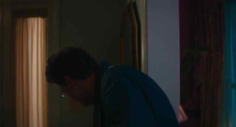 (Tom sighs)