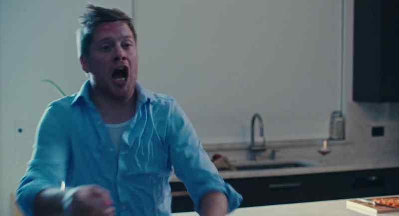 Tom. Tom, she's baiting you, stop