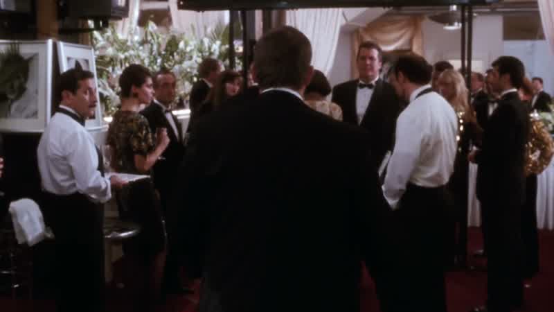 Tony. I know who it is. - Who? - It's Portman. - Who? - Remember?