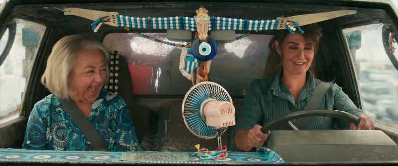 Toula, go straight
