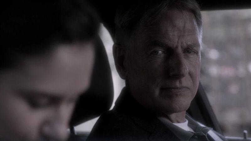[toy clicking, whirring]