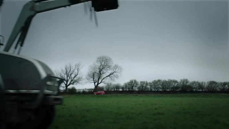 [Tractor whirring]