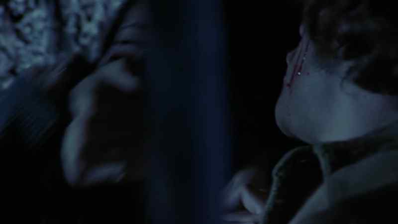 [Tracy screams]