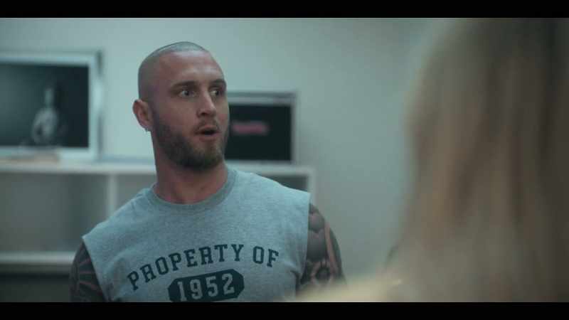Travis, go back out there and tell them nothing happened between you and Isla