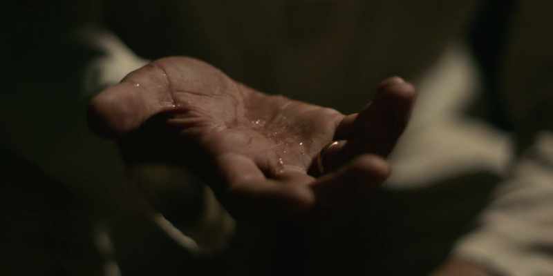 (trickling, pattering)