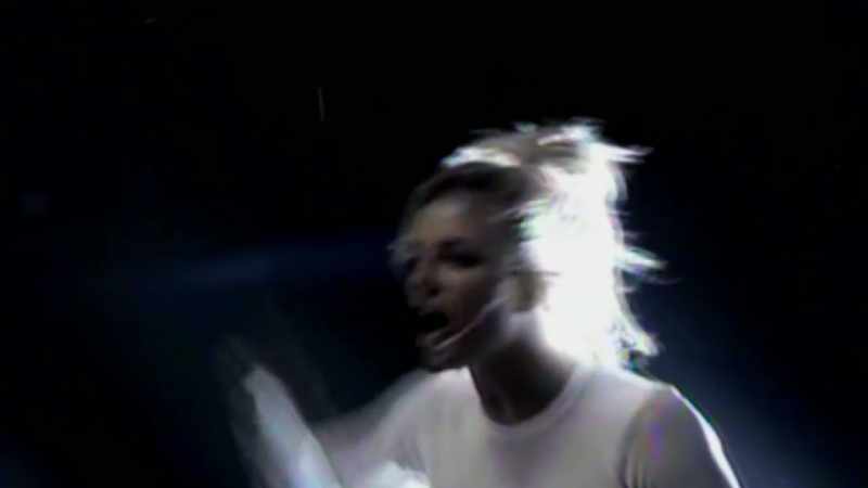 � Turn the music up. Up