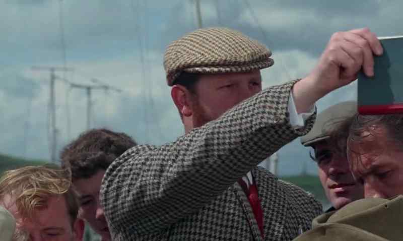 Twelve. Twelve shillings