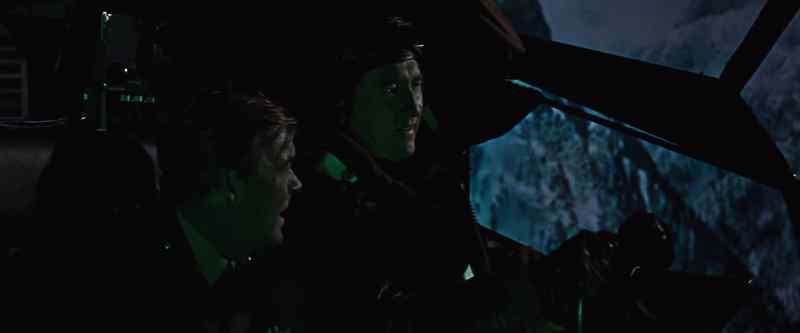 Twenty-five minutes. Can we make it? -We can make it