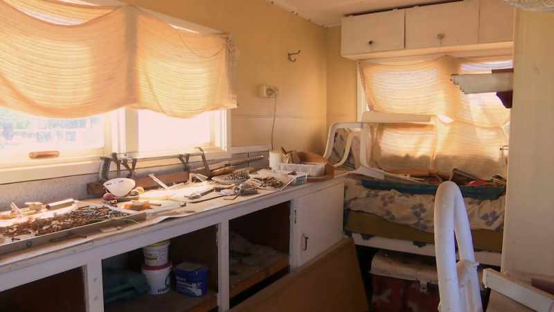 Two-man accommodation. Got a kitchen, couple of beds, wardrobe