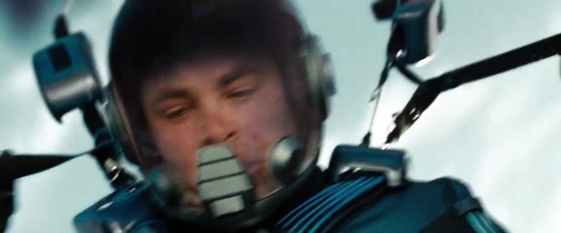 Two thousand meters! - Come on, pull your chute, Olson!