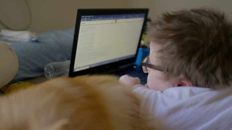 (typing)