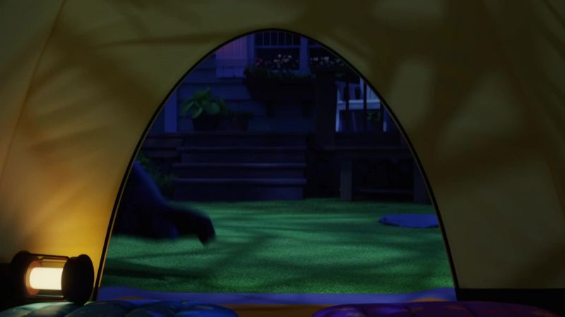 Uh-oh, it's a big monster!