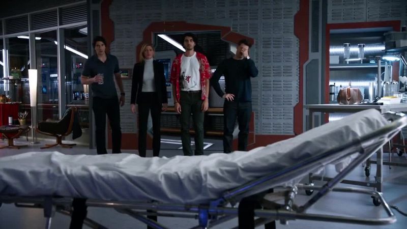 Uh, wasn't there a body on that stretcher?