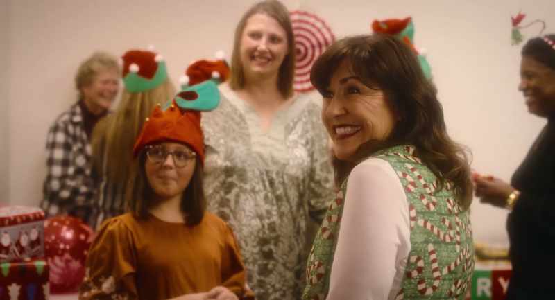 Uh, yeah, uh, m- merry Christmas