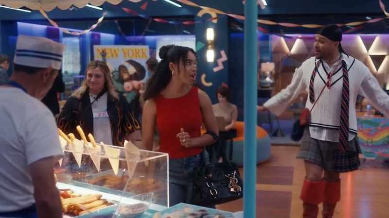 Um, is this a-- - Churro cart, yes!