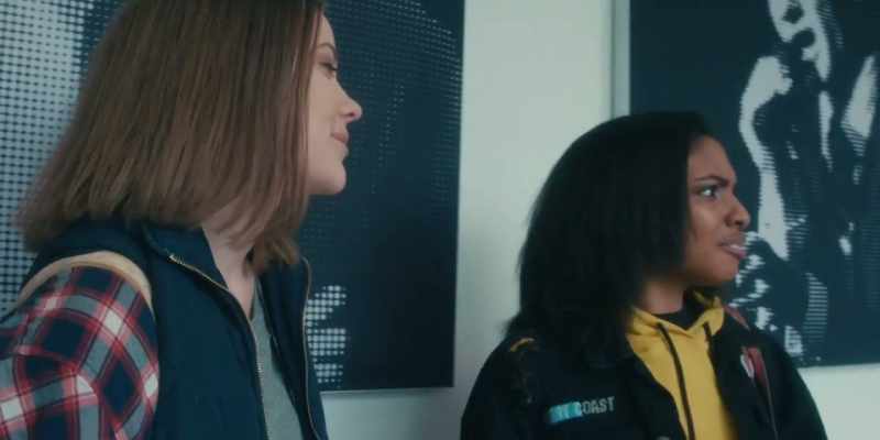 Um, yeah, she's got an agent and everything, and check out this look