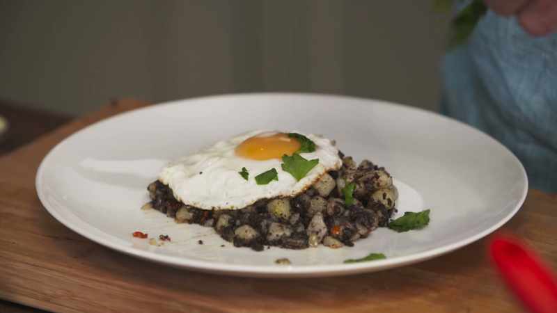 Um, your-your hash is served. - [Nikki] Oh