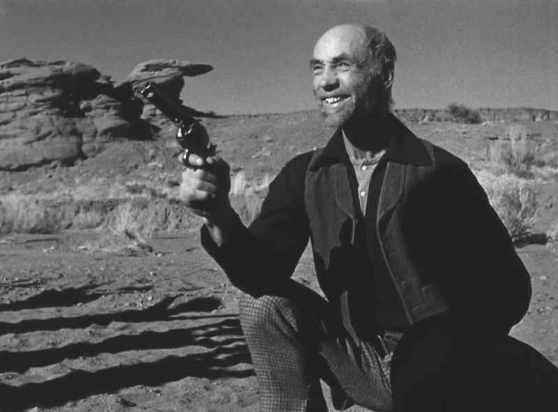 Uncle Shiloh, they're toting guns