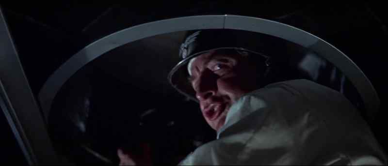 Unidentified vehicle approaching through convoy, General