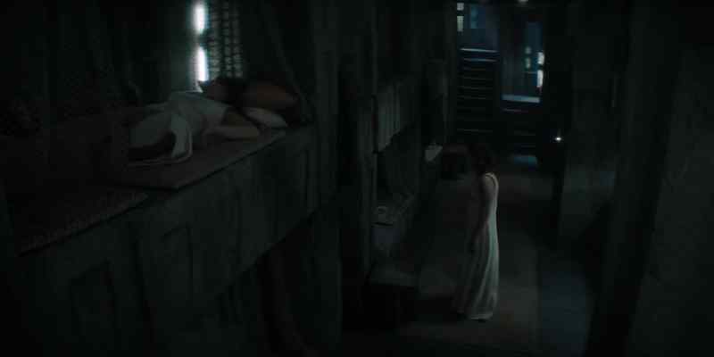 (unsettling music playing)