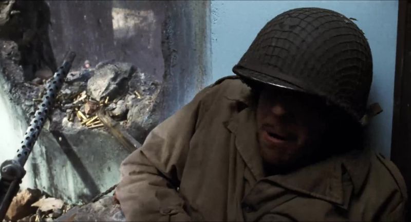 Upham! Upham! Upham, ammo, God damn it!