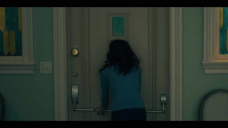 [urgent knocking]