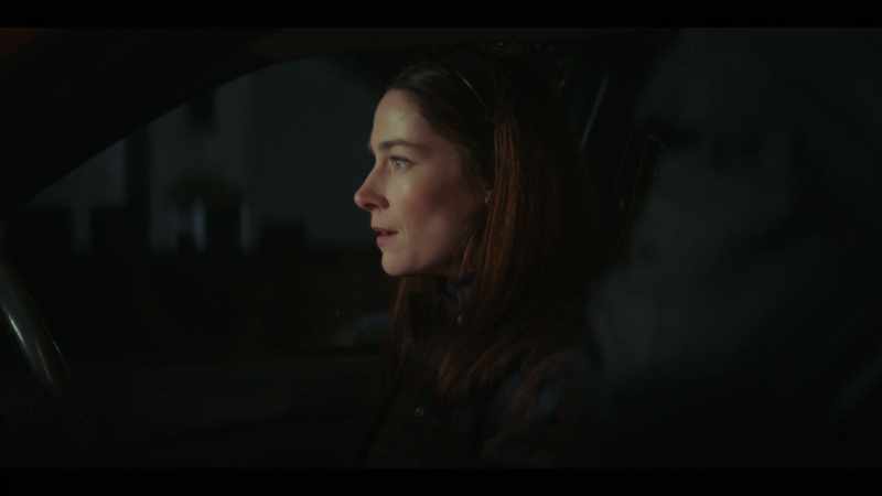 V/O: Just an eight-inch hunting knife and enough strobe lighting