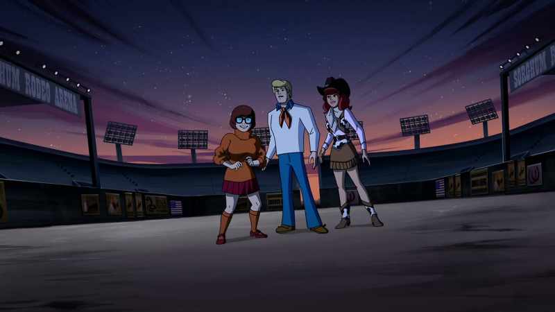 VELMA: Look at Shaggy!