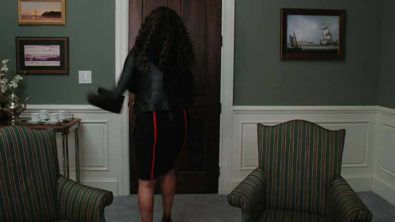 VICTORIA: IS SHE IN THERE?