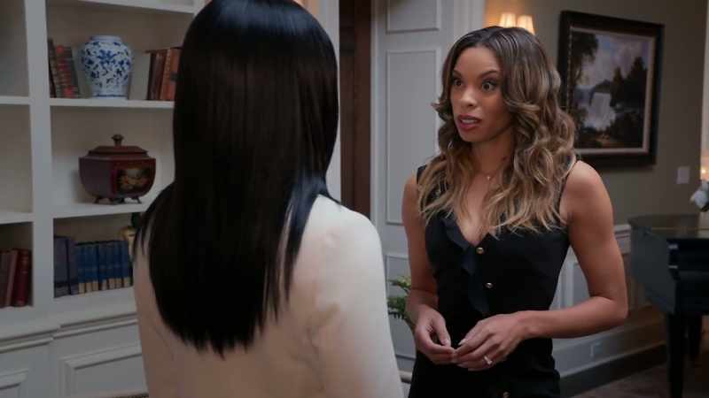 Victoria: What would you know about authenticity?