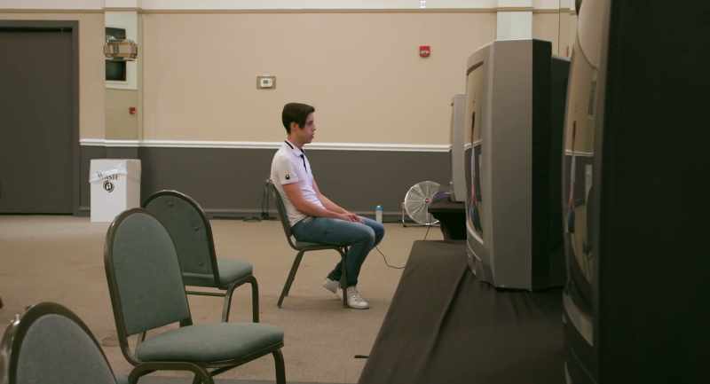 [video game chiming]