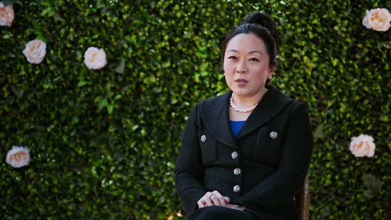 VIVIAN: My name is Vivian Lee Thoreen
