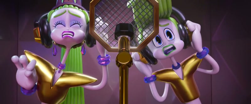 [vocalizing off-key]