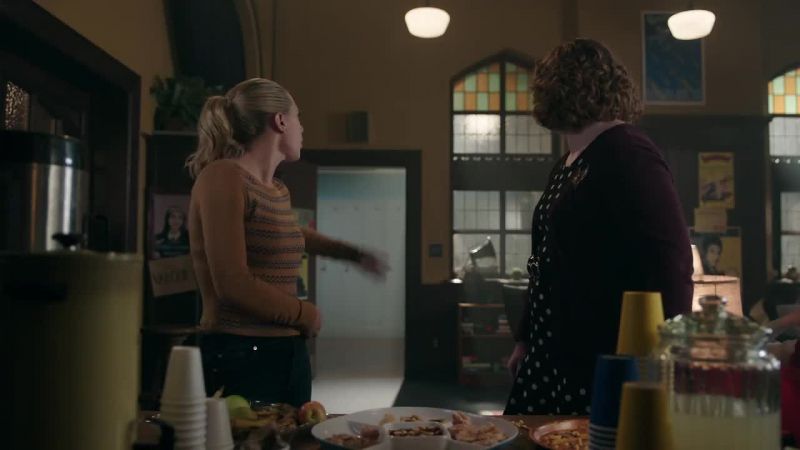 Wait, is Jughead filming us? -No. Oh, no, no