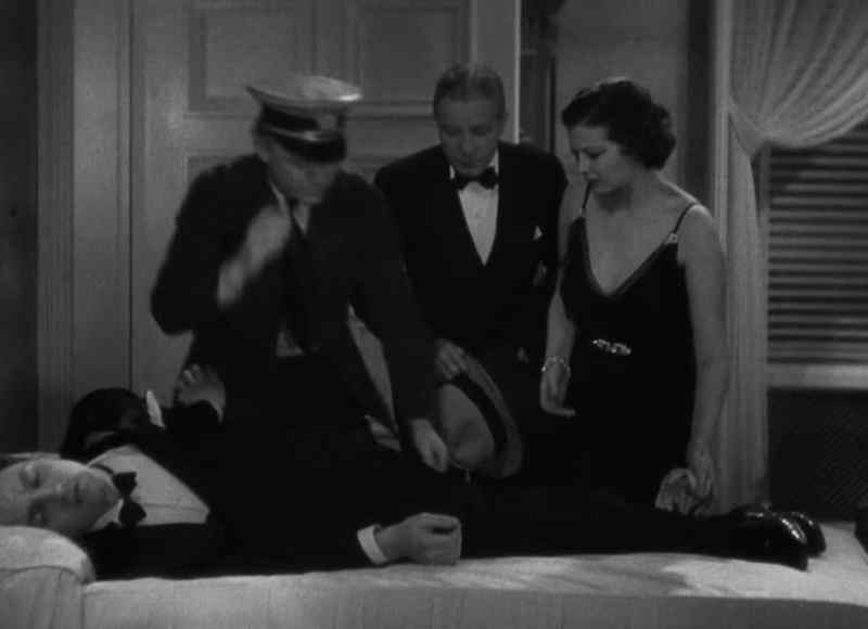 Wait for me downstairs, driver. - Yes, sir