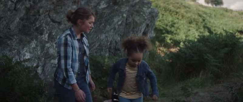 Wait for me! - Maudie, no. Come back