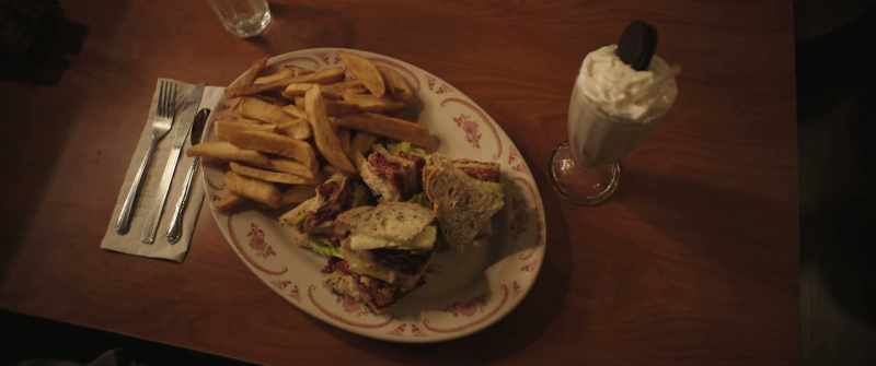 [waitress] Fries extra crispy. Oreo cookie shake