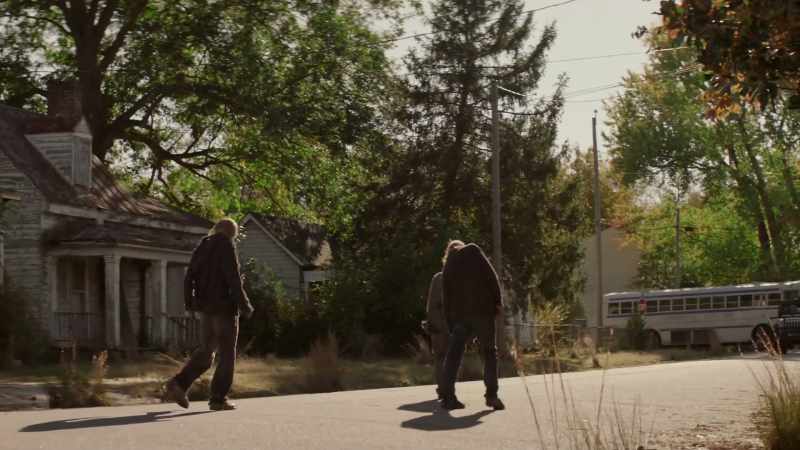 [Walkers growling, engine revving]