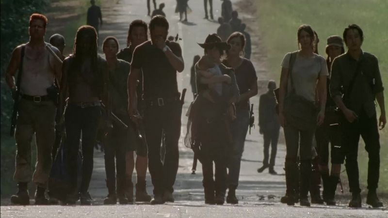 ( Walkers snarling )