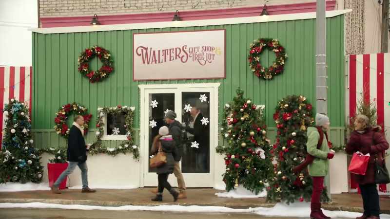 WALTERS PRESENTES E ÁRVORES DE NATAL