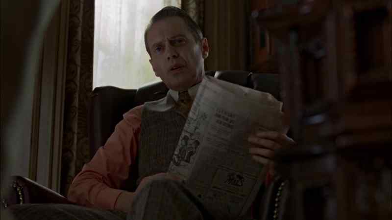 Watch the socks there, eh? - Yes, sir