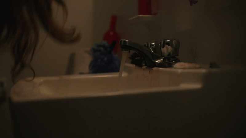 [water flowing]