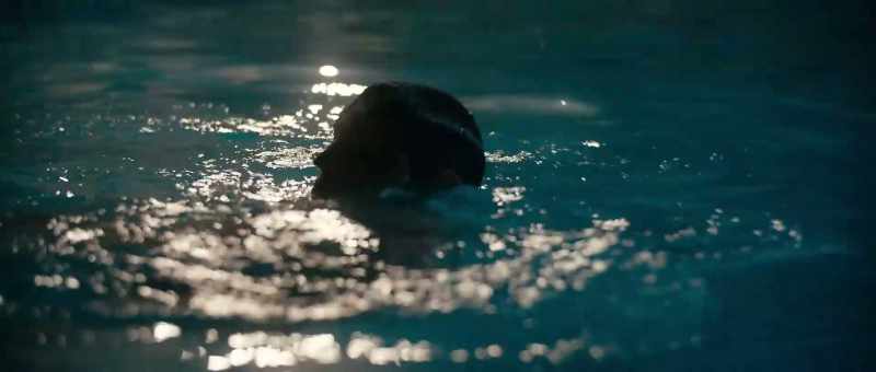(water sloshing) (Leo gasping)