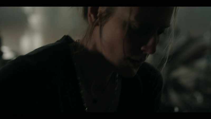 [water splashing]