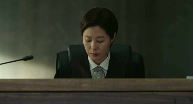 We also conclude that only the victim and defendant were in the unit
