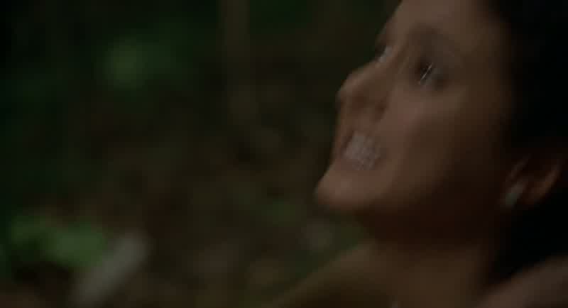 You didn't see what we saw Carly Carly Sweet peaLook at me We are gonna get out of this I swear to youWe are Okay We're gonna find a road We're gonna get to a townAnd we're going home We're gonna get