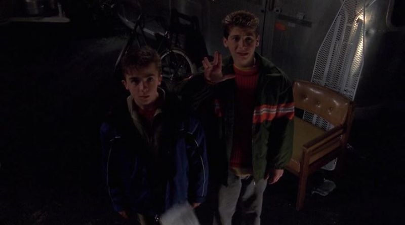 We come in peace